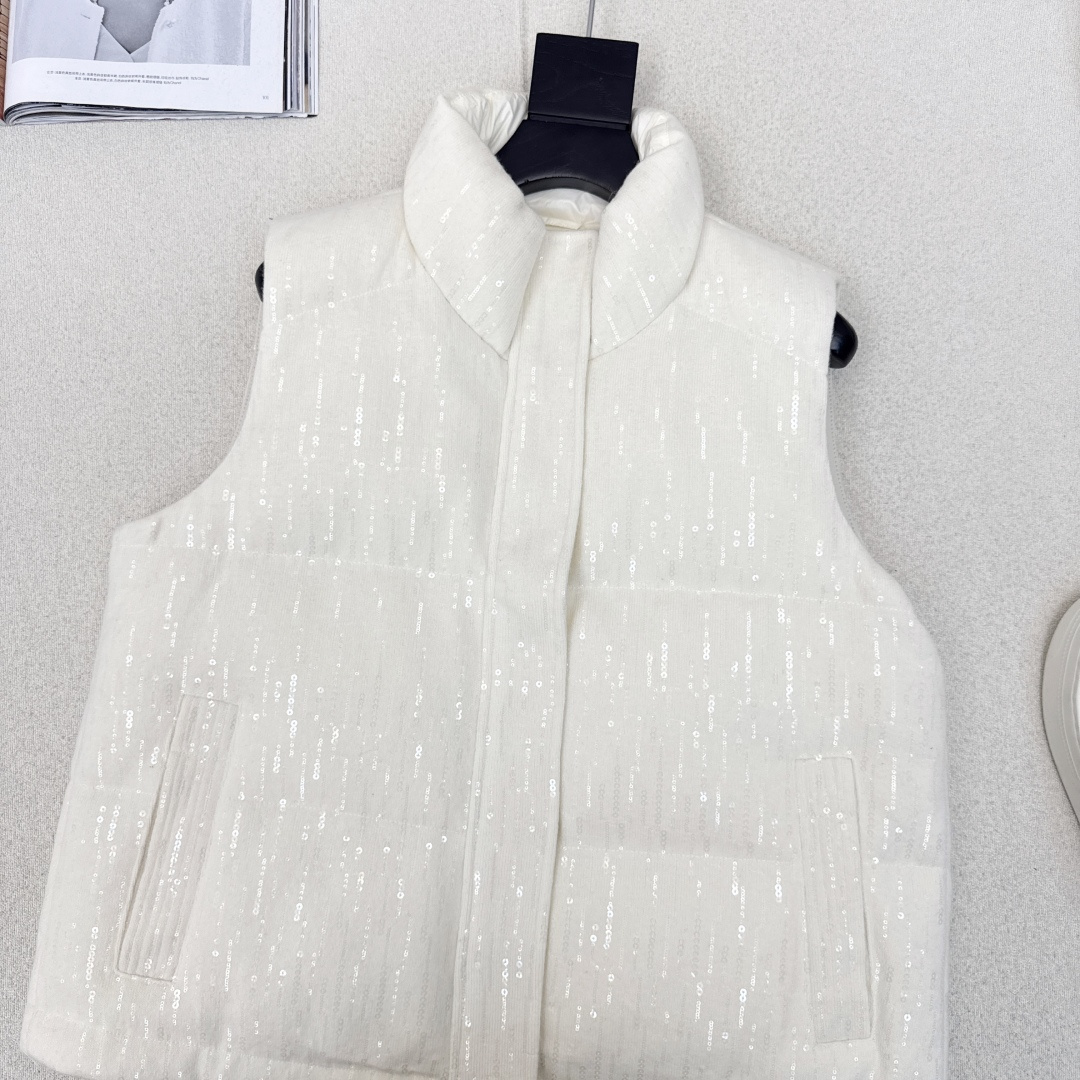 品质控必入 Bc 25Ss————秋冬最新款高奢意式极简穿搭立领白鹅绒马甲外套🩶重磅刺绣Bling亮片工
