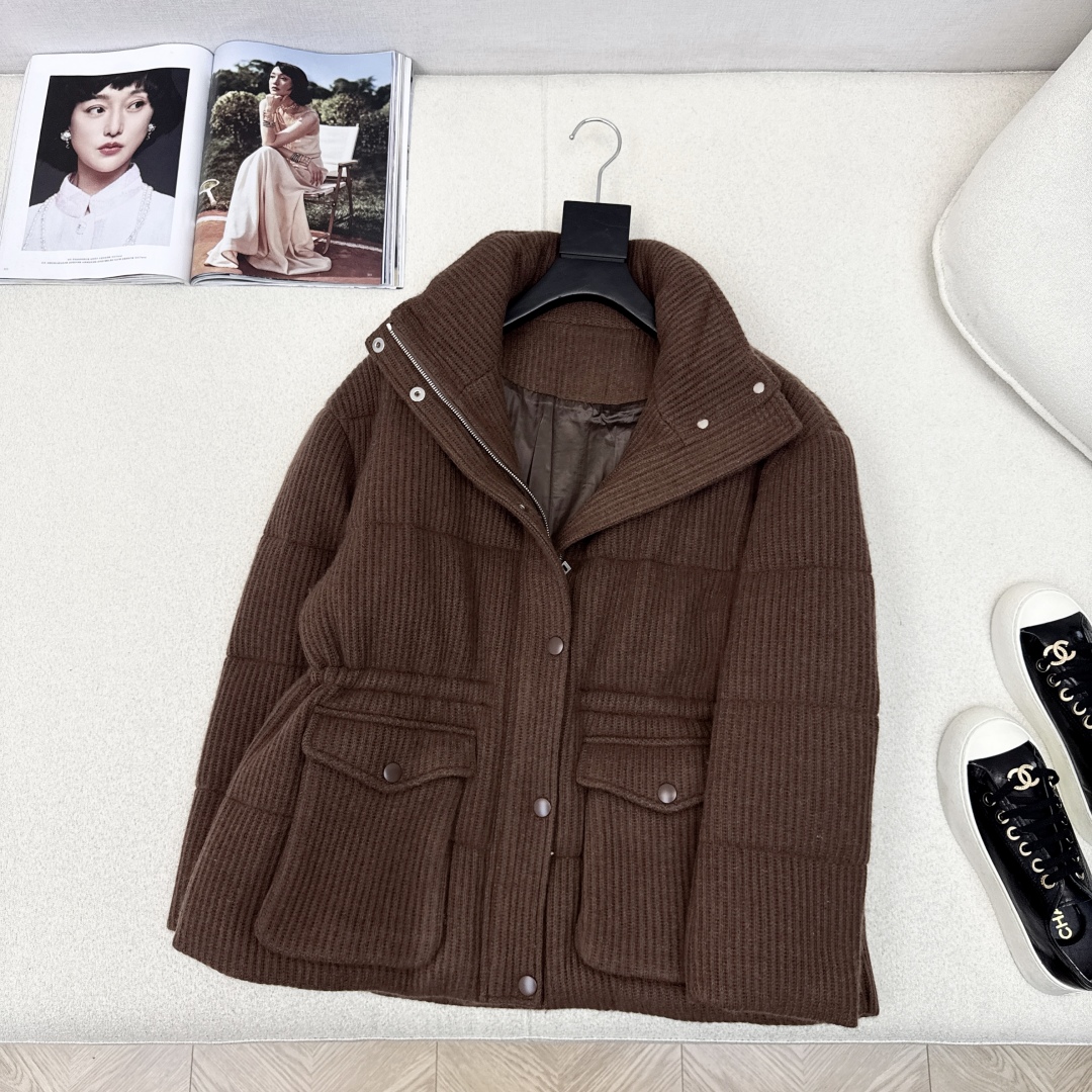 Luxury Cashmere Down Jacket with Drawstring Waist - Elegant Winter Style 4 cmp i1757394089254 8271 0 3