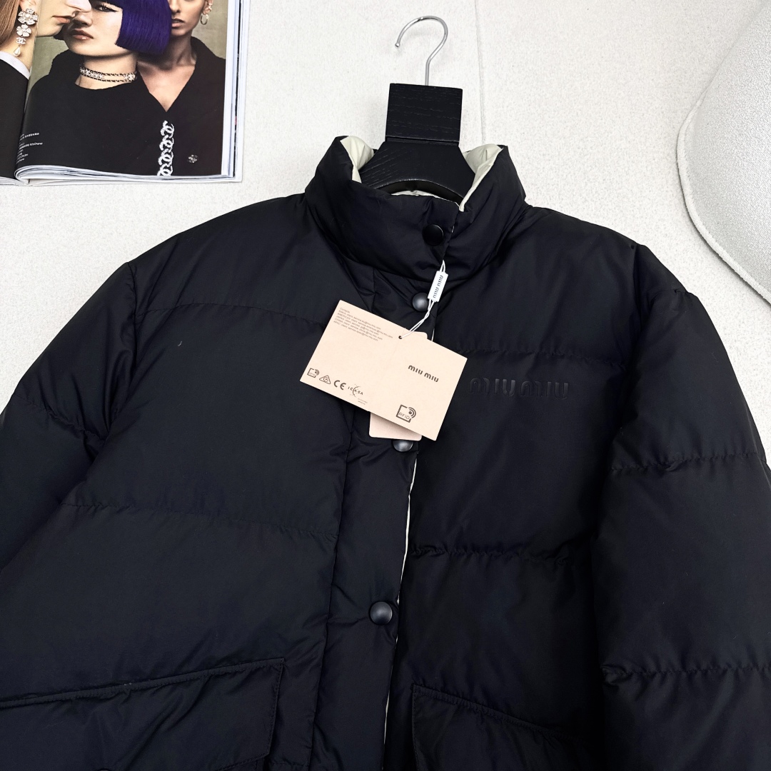 Miu Miu 25SS Reversible Down Puffer Jacket - Stylish & Versatile 5 cmp i1757565994517 1792 0 3