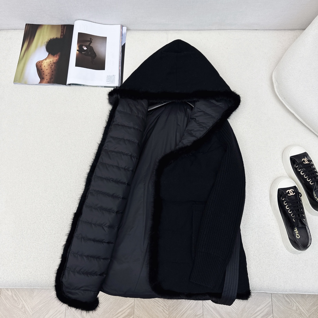 品质控必入 独家款～ lp🆕 25Ss————秋冬最新款高奢羊毛针织拼接连帽羽绒服🖤定制尼龙+百分百羊毛