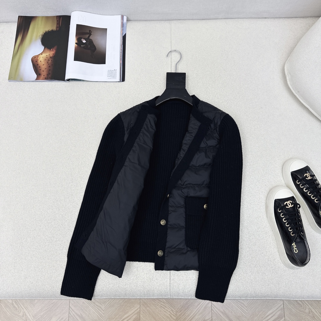 独家款～～lp🆕 25Ss———秋冬最新款羊毛拼接圆领羽绒服🖤 国标进口90白鸭绒填充 轻盈舒适自带发热