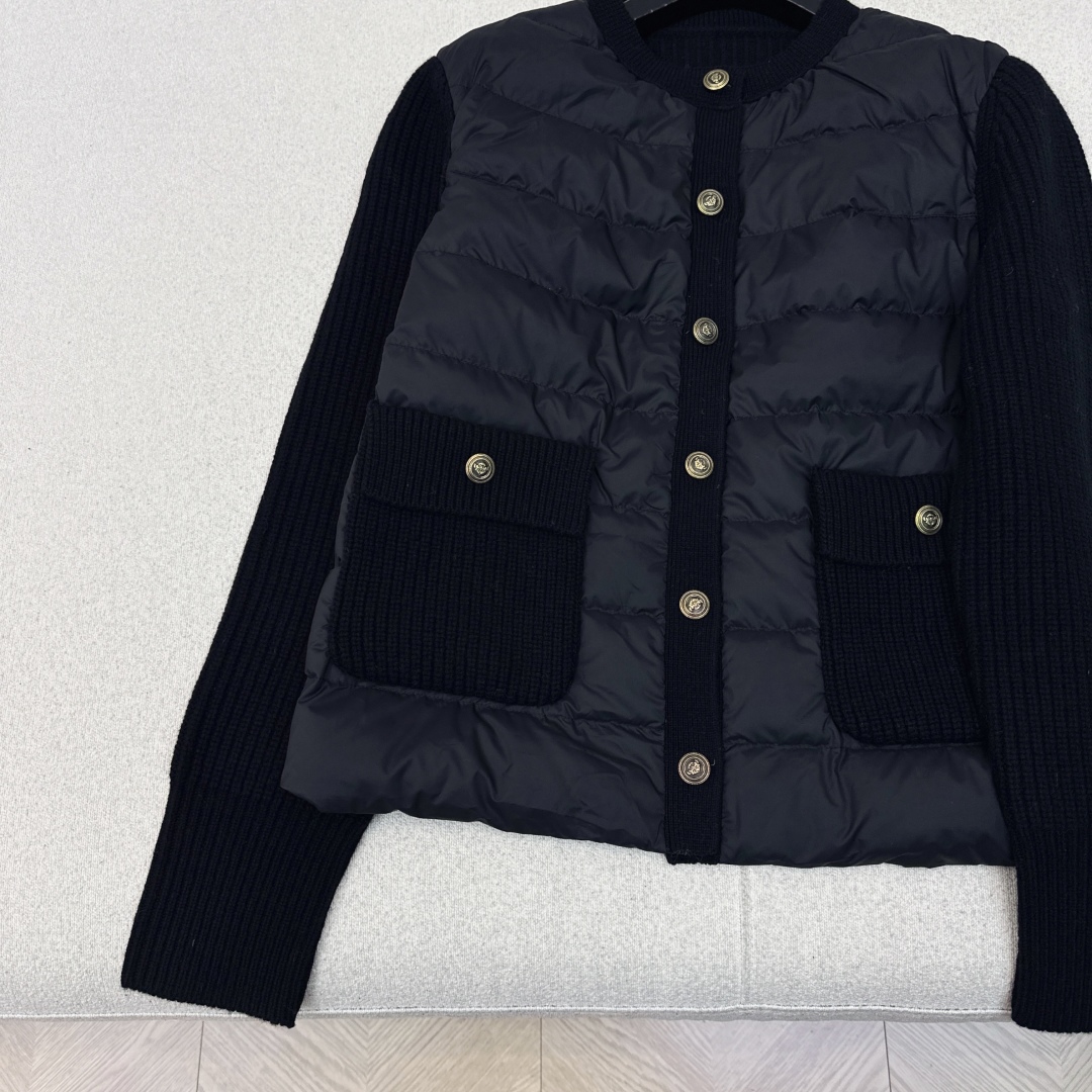 独家款～～lp🆕 25Ss———秋冬最新款羊毛拼接圆领羽绒服🖤 国标进口90白鸭绒填充 轻盈舒适自带发热