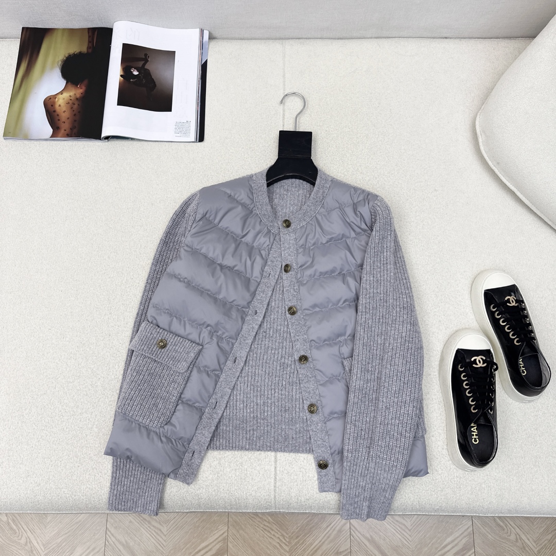 独家款～～lp🆕 25Ss———秋冬最新款羊毛拼接圆领羽绒服🖤 国标进口90白鸭绒填充 轻盈舒适自带发热