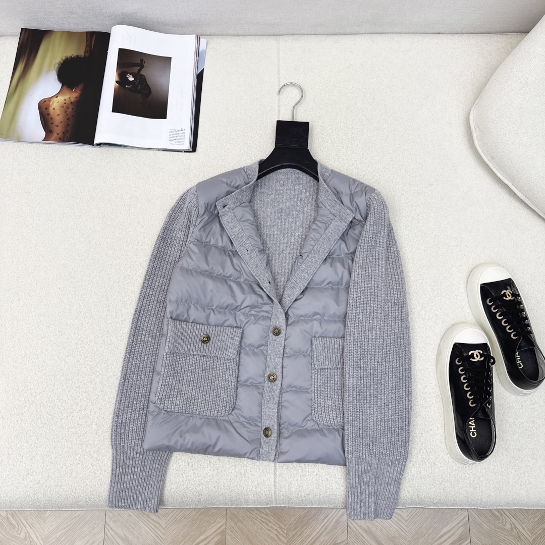 独家款～～lp🆕 25Ss———秋冬最新款羊毛拼接圆领羽绒服🖤 国标进口90白鸭绒填充 轻盈舒适自带发热
