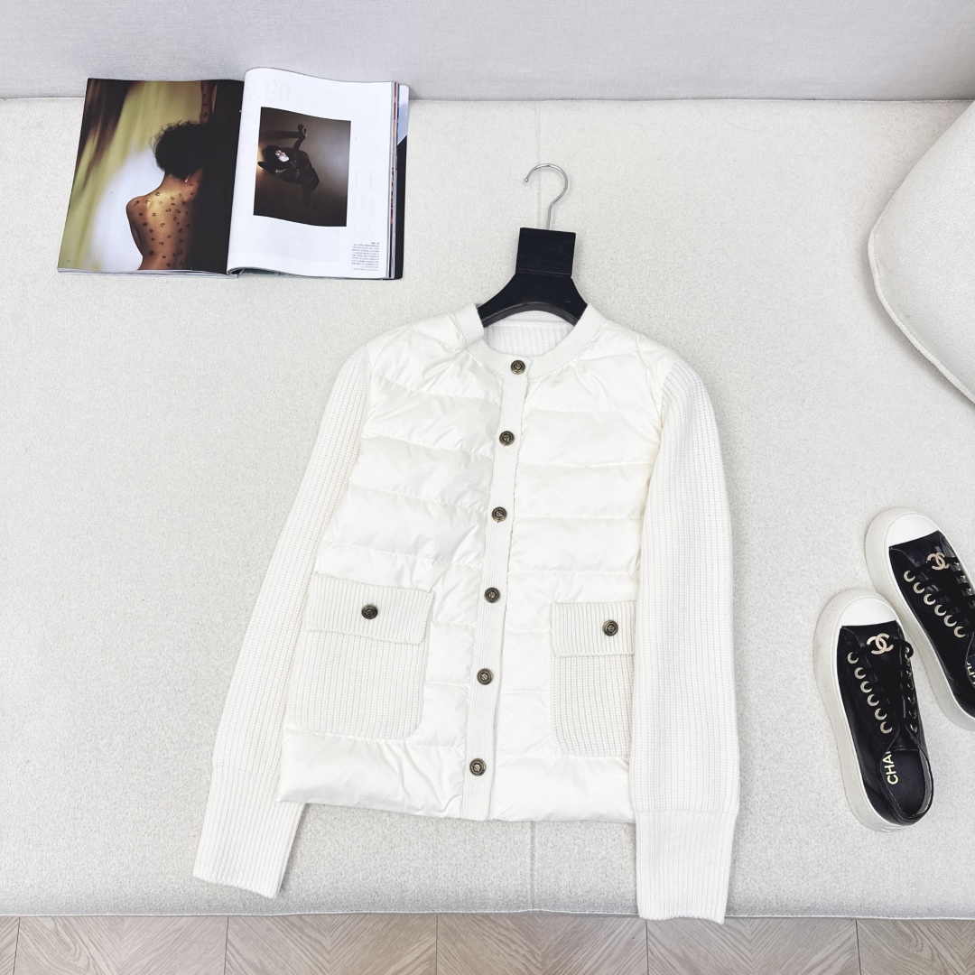 独家款～～lp🆕 25Ss———秋冬最新款羊毛拼接圆领羽绒服🖤 国标进口90白鸭绒填充 轻盈舒适自带发热