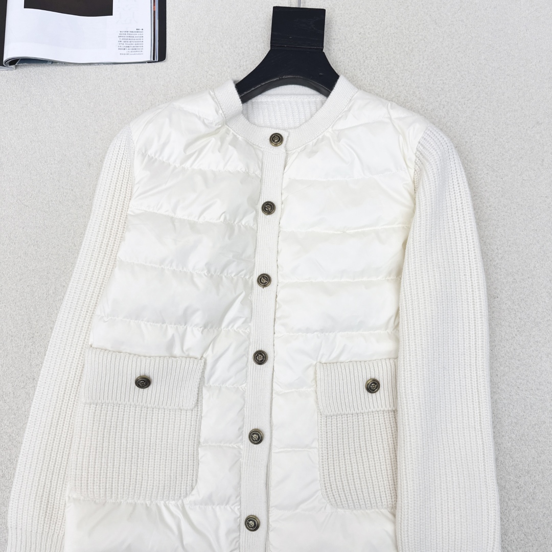 独家款～～lp🆕 25Ss———秋冬最新款羊毛拼接圆领羽绒服🖤 国标进口90白鸭绒填充 轻盈舒适自带发热