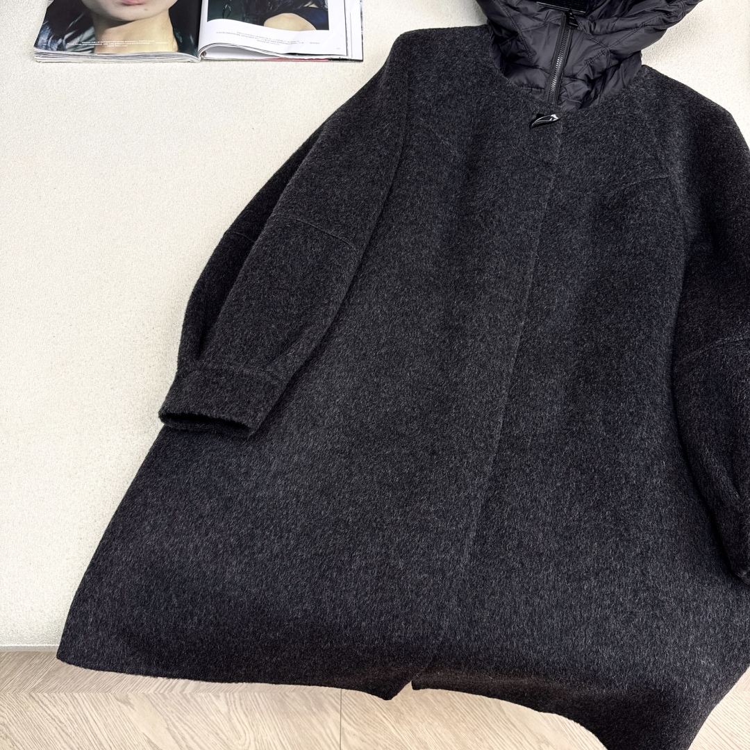 高端原单品质 独家首发 lp🆕 25Ss——秋冬新品 两件套设计羽绒内胆双面羊绒大衣🤍 老钱风穿搭 经典