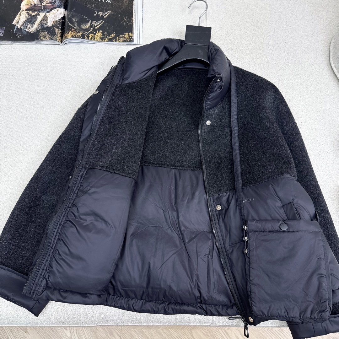 原单品质 lp🆕 25Ss———秋冬新品双面羊绒拼接短款羽绒服外套🖤 配送手机包包 立体裁剪优雅知性风 
