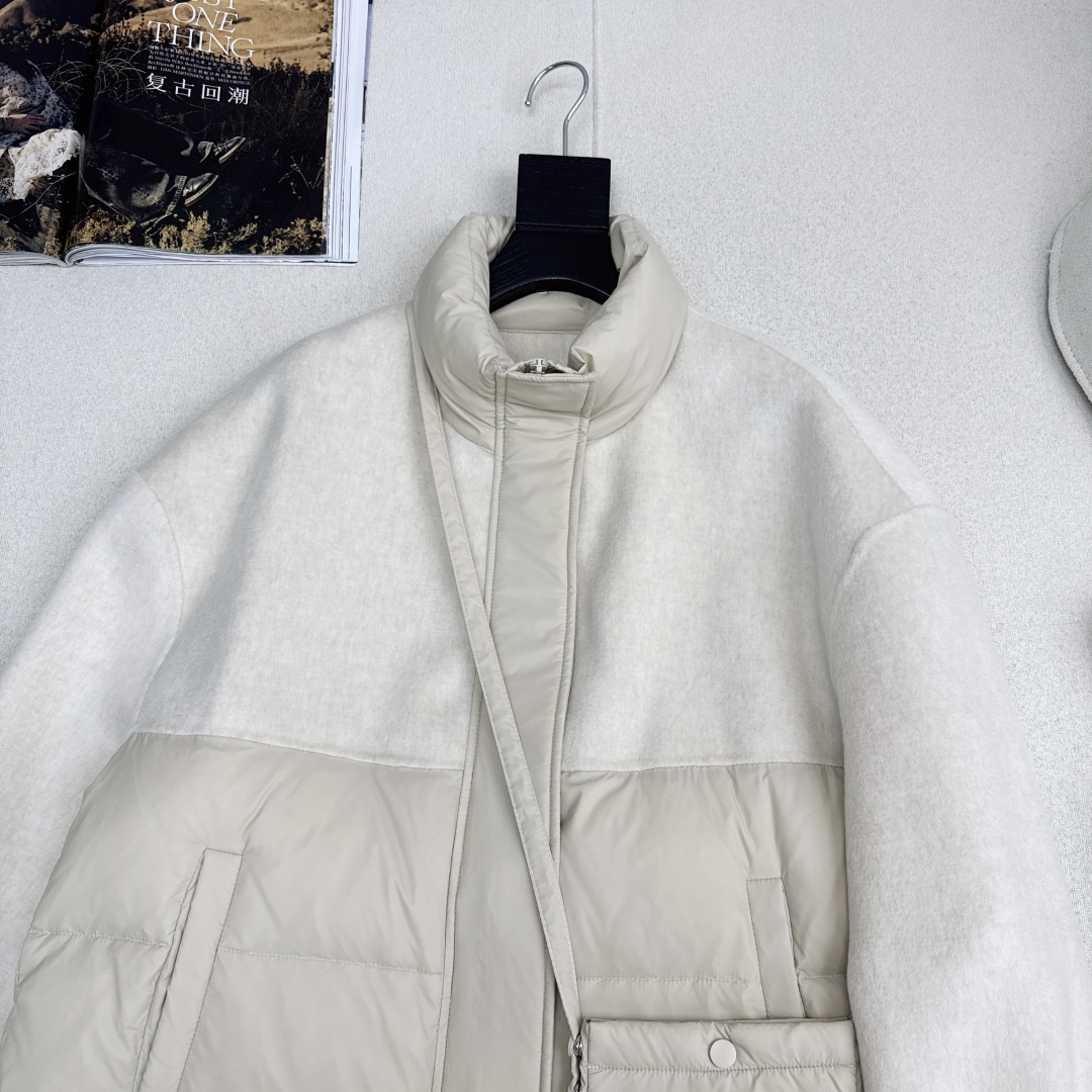 原单品质 lp🆕 25Ss———秋冬新品双面羊绒拼接短款羽绒服外套🖤 配送手机包包 立体裁剪优雅知性风 