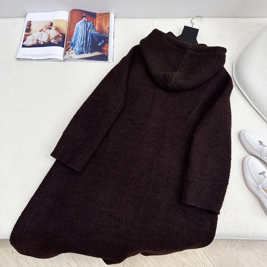 高端原单品质 独家首发 lp🆕 25Ss——秋冬新品 两件套设计针织拼接连帽羽绒内胆双面羊绒大衣🤍 老钱