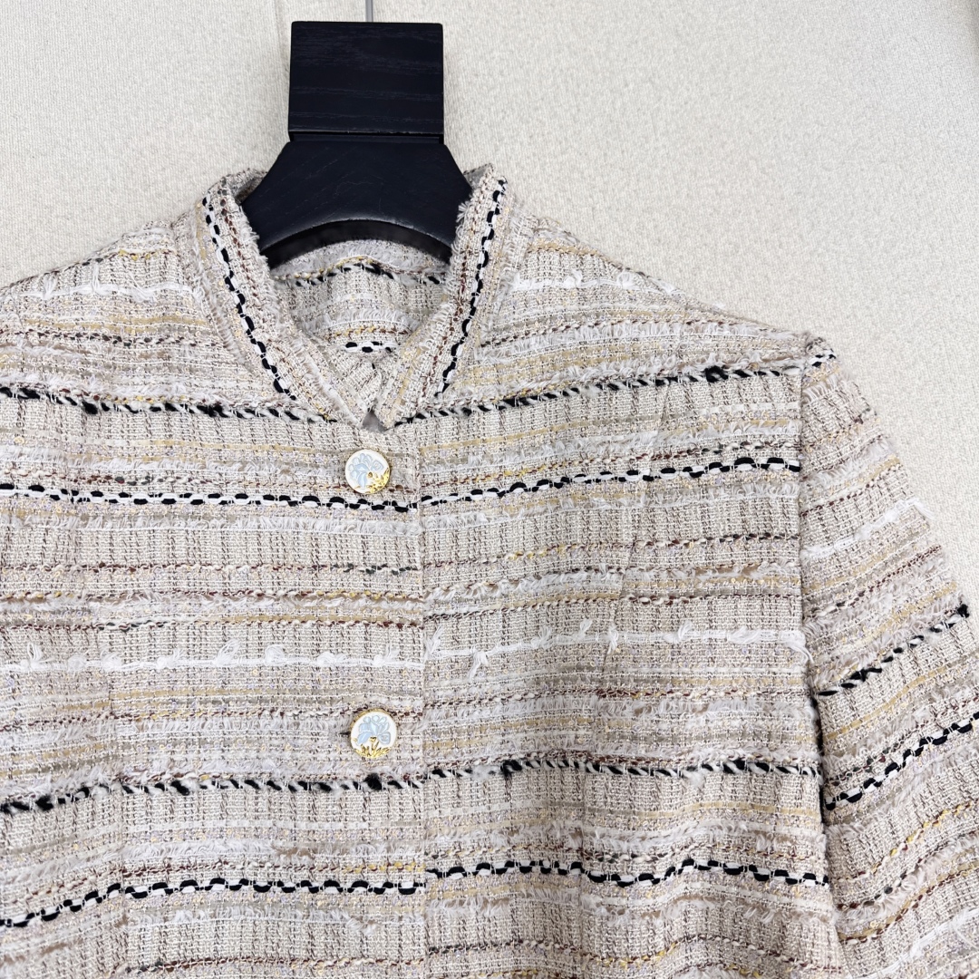 Elegant Chanel Tweed Jacket, Early Autumn Style, Slim Fit with Belt, Size S-L 4 cmp i1758780931053 2666 0 3