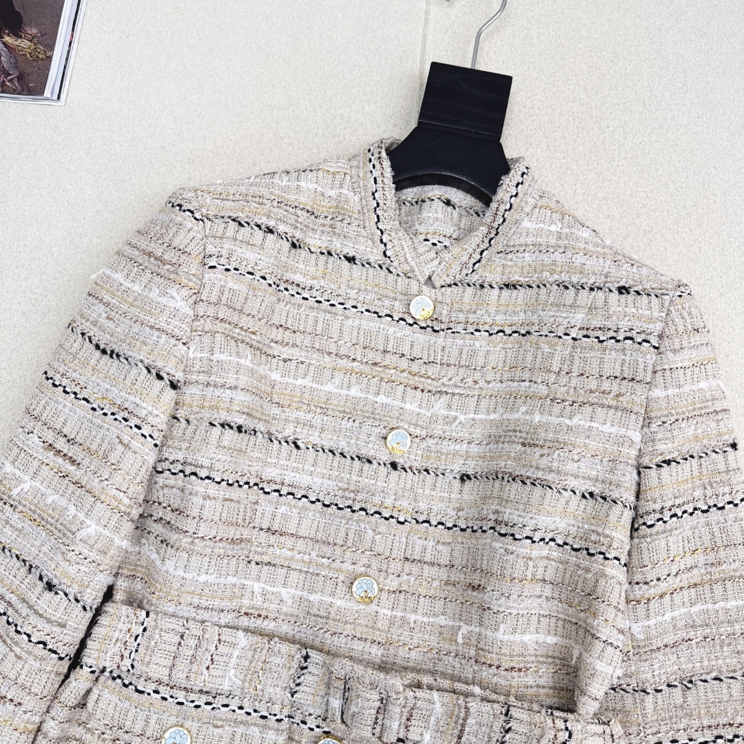 Elegant Chanel Tweed Jacket, Early Autumn Style, Slim Fit with Belt, Size S-L 3 cmp i1758780931053 3719 0 2