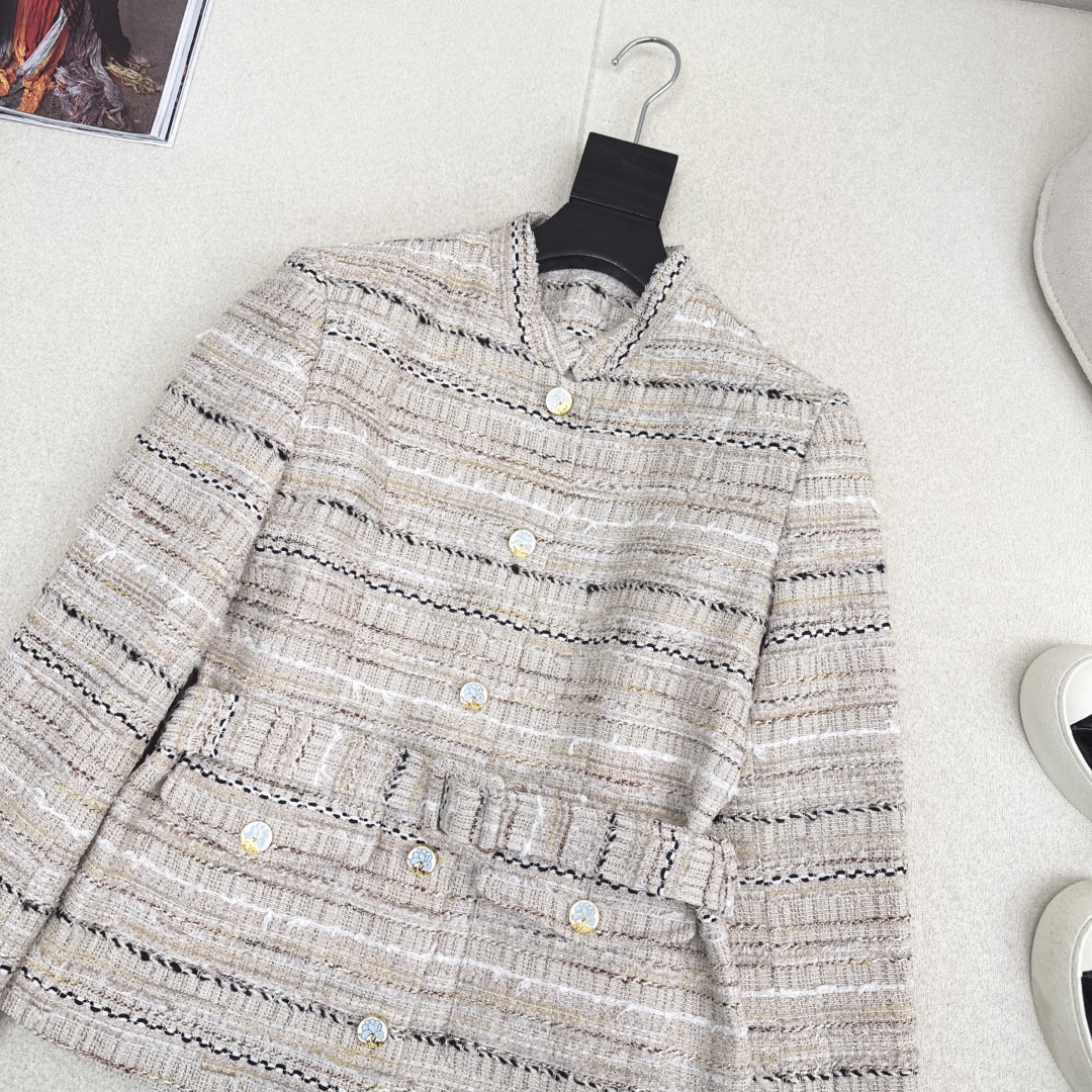 Elegant Chanel Tweed Jacket, Early Autumn Style, Slim Fit with Belt, Size S-L 2 cmp i1758780931053 9628 0 1