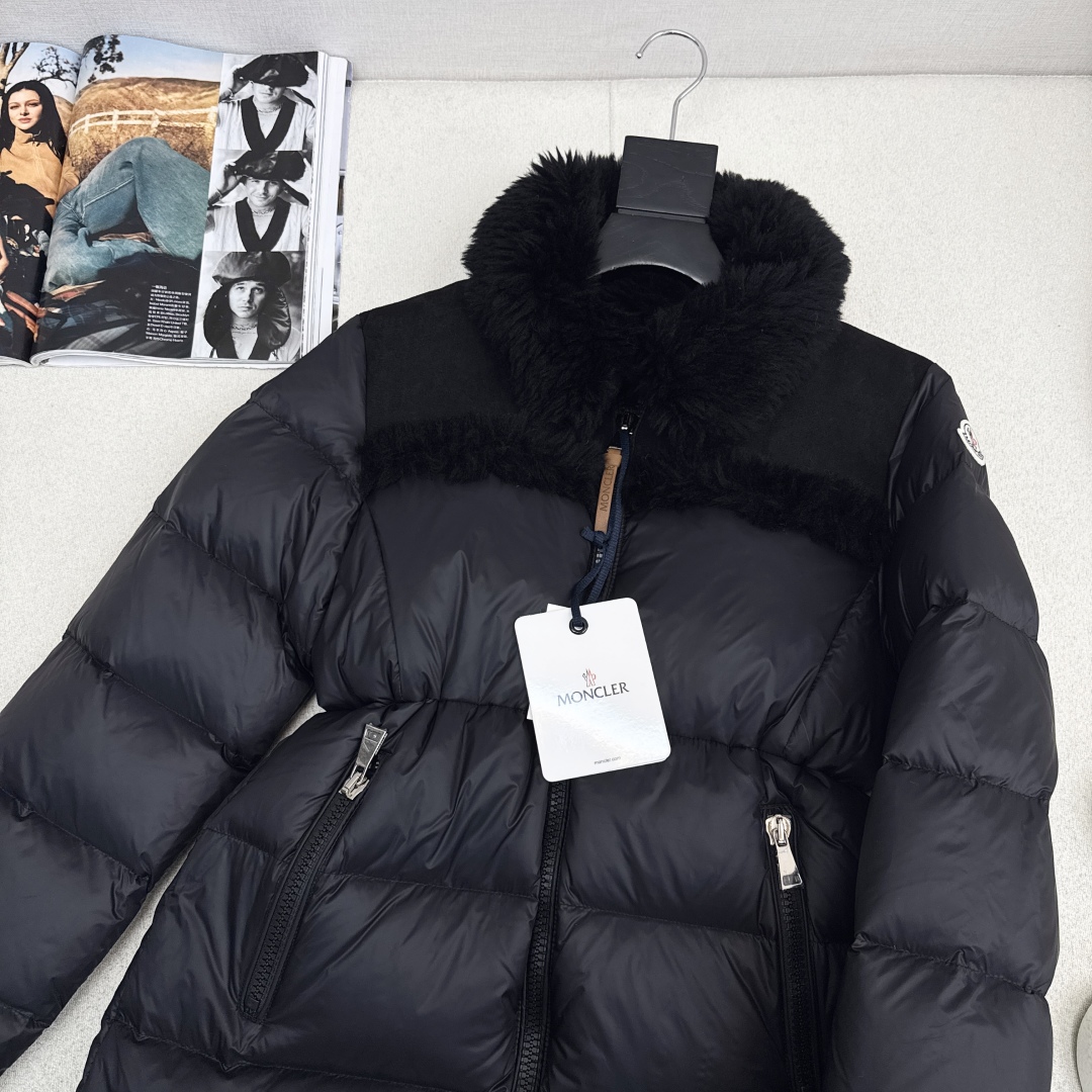 MC Lamb Wool Collar Down Jacket - Stylish, Warm & Comfortable 3 cmp i1758951217330 3450 0 1