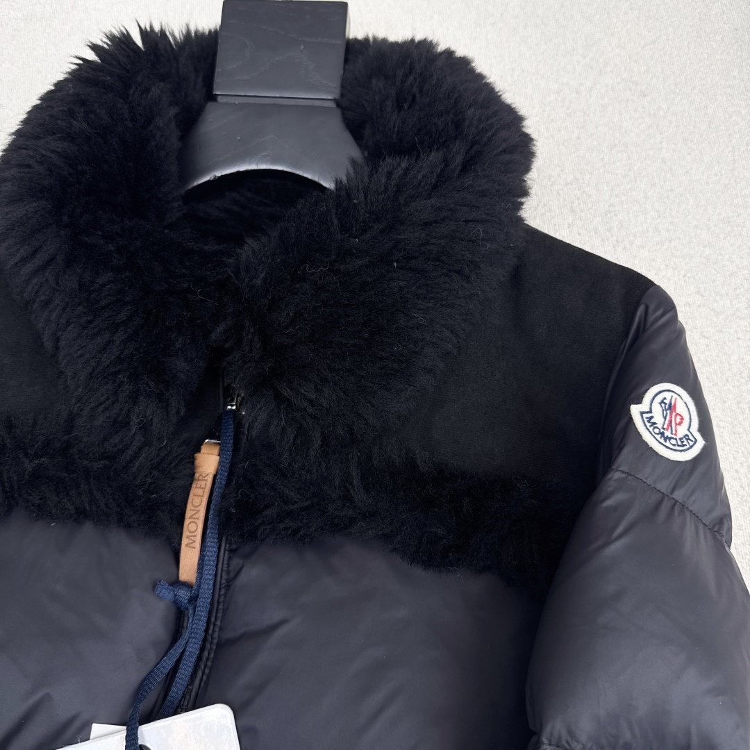 MC Lamb Wool Collar Down Jacket - Stylish, Warm & Comfortable 4 cmp i1758951217333 8866 0 2