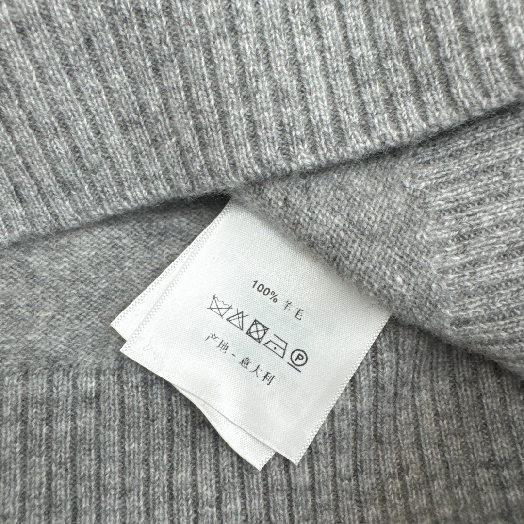 CD 25Ss————秋冬最新款立体刺绣logo毛衣🤍经典款的魅力一览无余 版型超好上身都舒服透气 完全