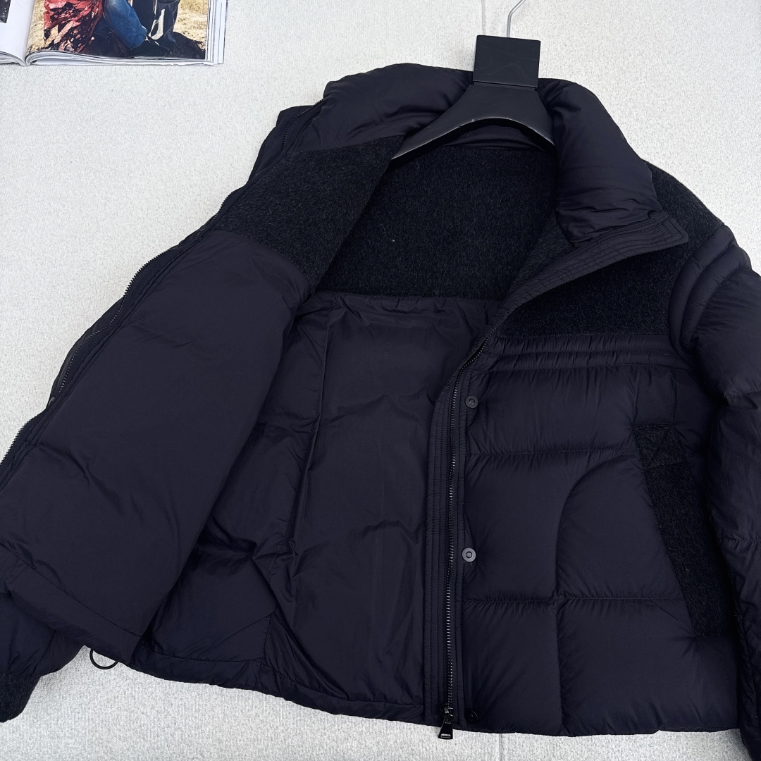 Max 25Ss———秋冬最新款双面羊绒拼接短款羽绒服外套🖤经典H宽松版型 立体裁剪优雅知性风 国标90