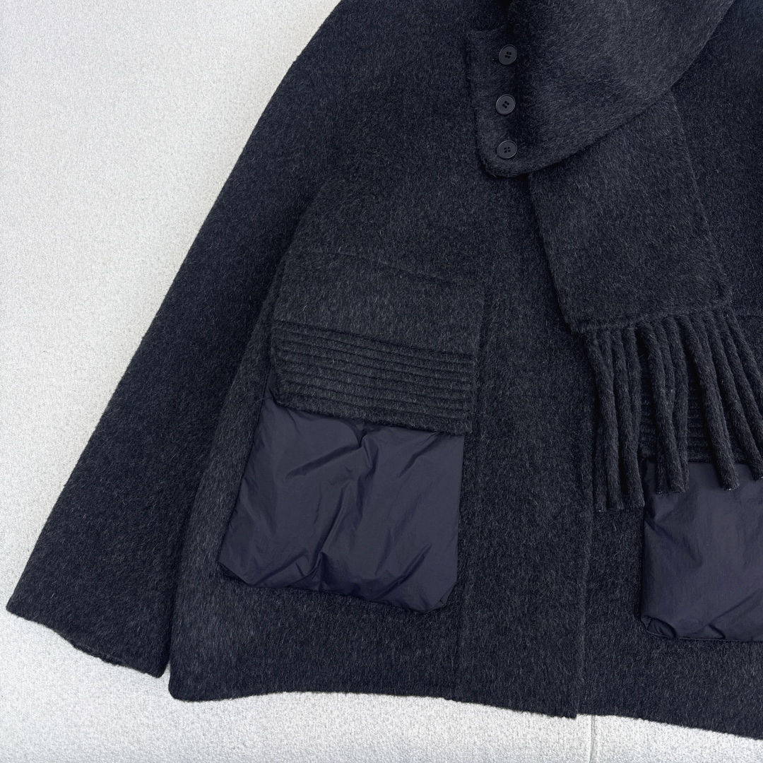 Max 25Ss———秋冬最新款双面羊绒拼接短款羽绒服外套🖤 配送可拆卸流苏围巾 立体裁剪优雅知性风 国