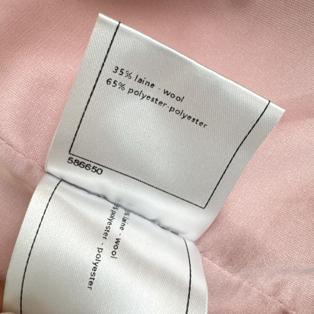 特价🉐️❗️SM❗️不退不换❗️独家款～ C家 25Ss————秋冬最新款名媛风气质粗呢套装 🩷敲有气场