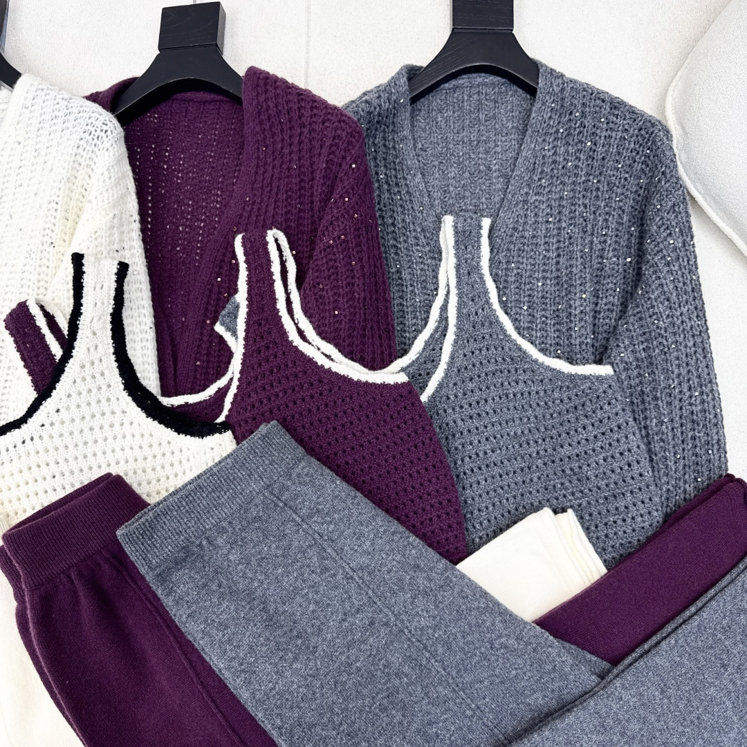 独家款 Bc 25Ss———早秋最新款慵懒极简风套装 🖤撞色边无袖背心+宽松开衫+松紧腰直筒裤 精致美感