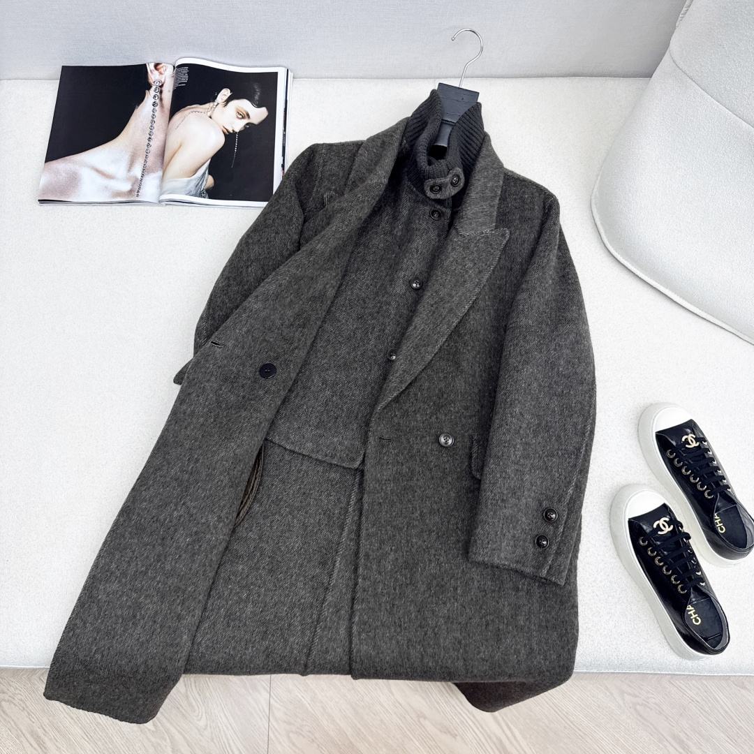 独家款 ～Max 25Ss————秋冬最新款时髦两件套羊绒大衣🖤小短款马甲+双排扣大衣 休闲高级穿搭 经