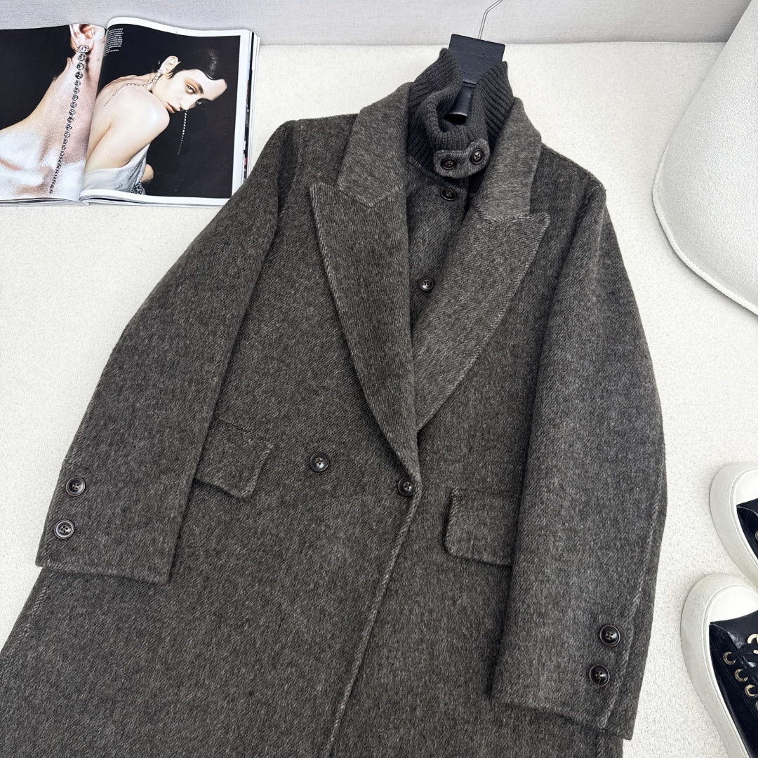 独家款 ～Max 25Ss————秋冬最新款时髦两件套羊绒大衣🖤小短款马甲+双排扣大衣 休闲高级穿搭 经