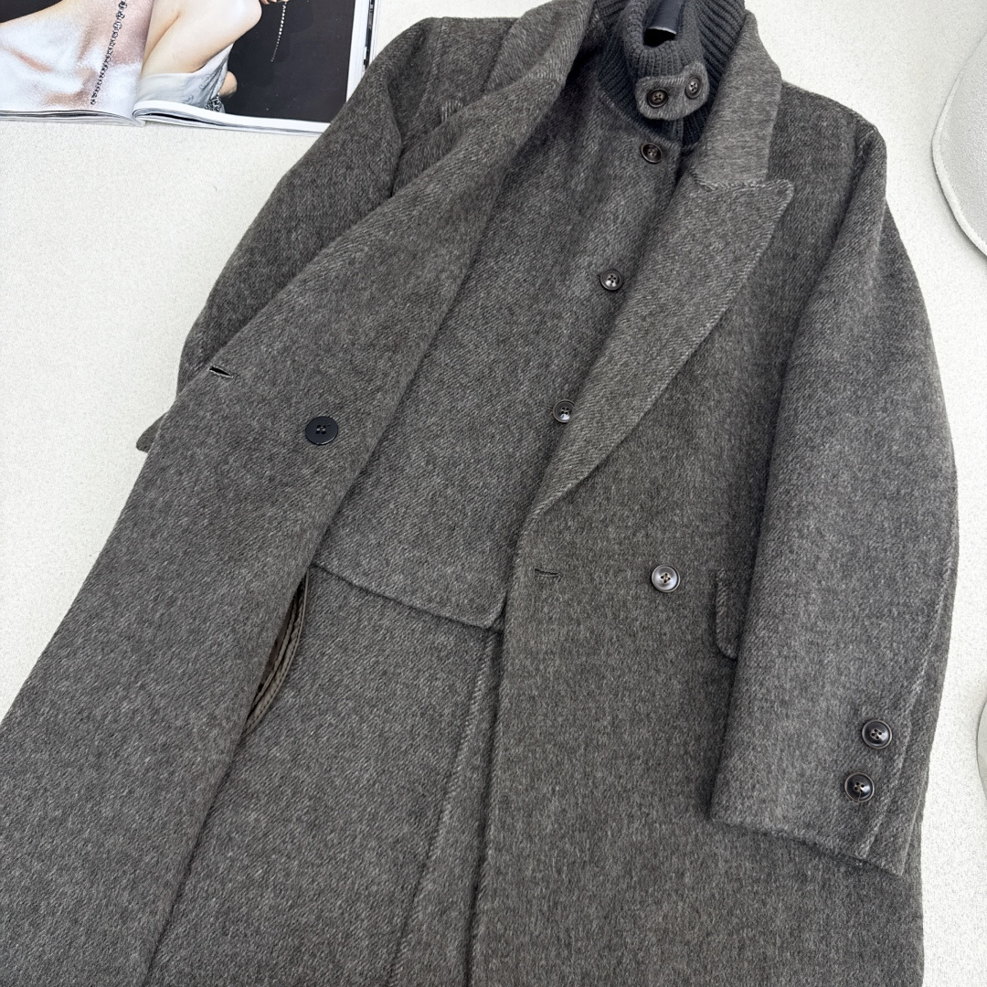 独家款 ～Max 25Ss————秋冬最新款时髦两件套羊绒大衣🖤小短款马甲+双排扣大衣 休闲高级穿搭 经