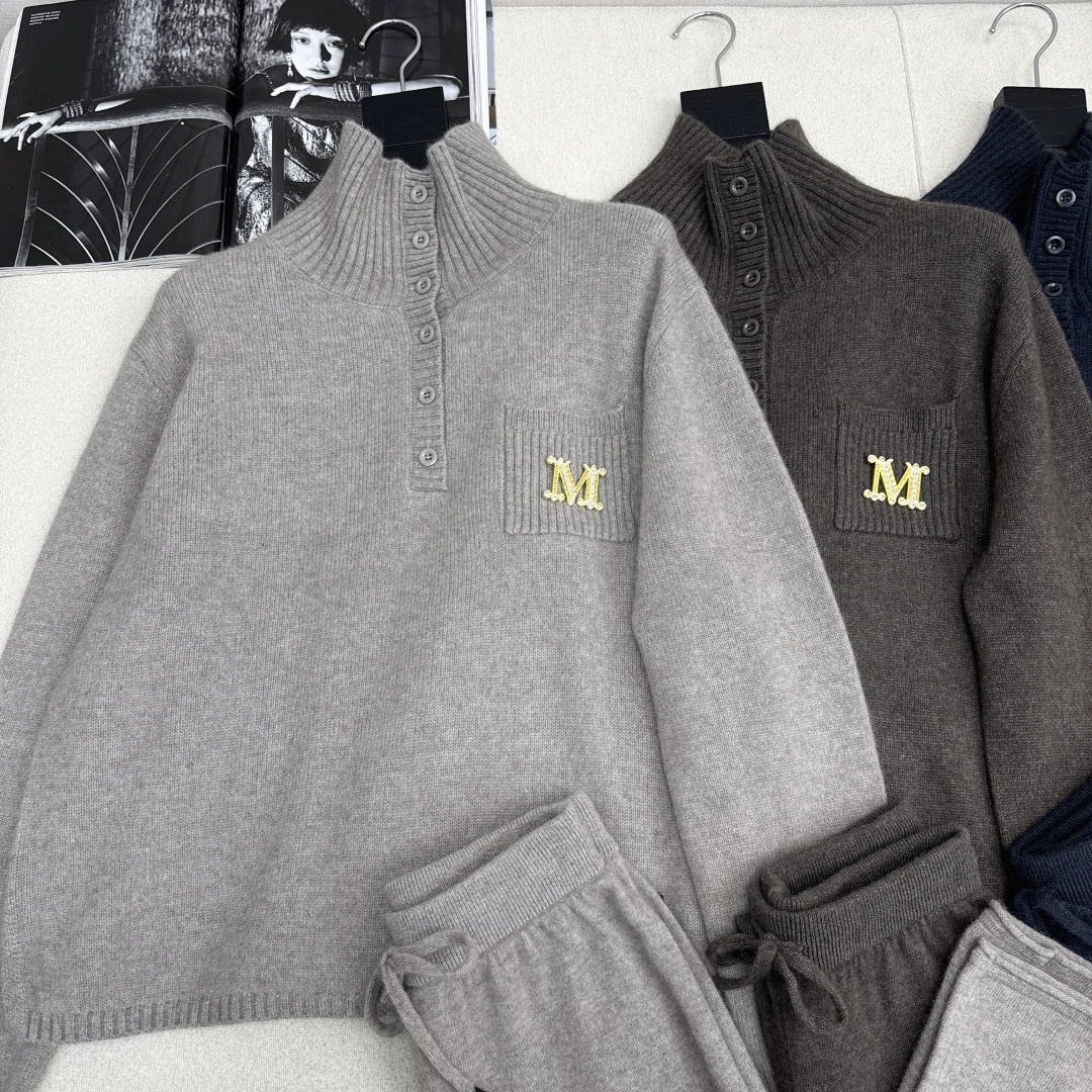 Women's Knit Set: Turtleneck Sweater & Straight-Leg Pants - Elegant Loungewear 3 cmp i1759379913036 7738 0 1