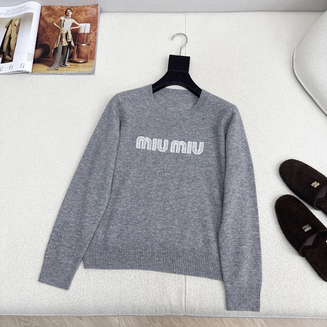Miu Miu Embroidered Logo Knit Sweater - Classic & Versatile 5 cmp i1759380262514 858 0 3