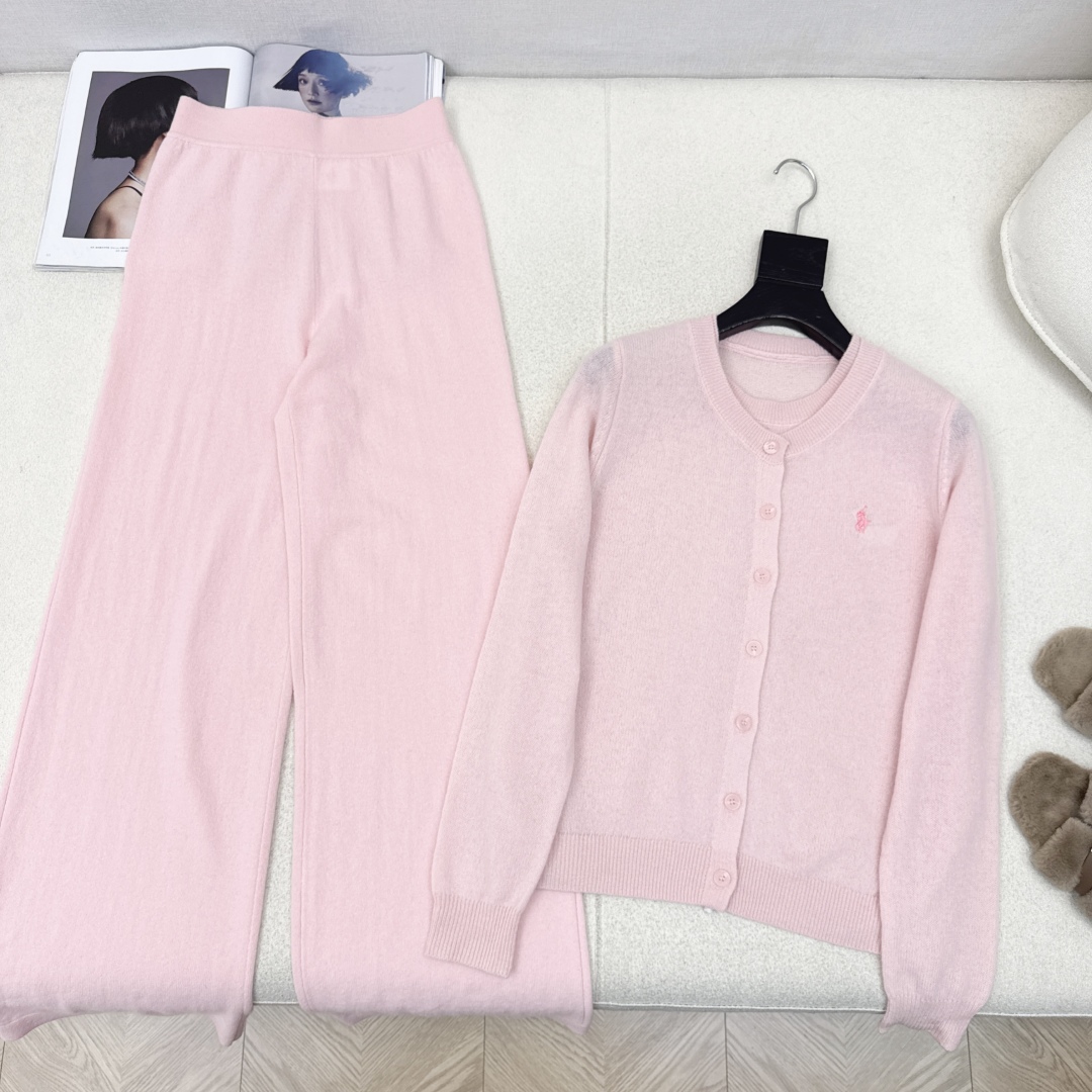 Ralph Lauren Knit Set: Elegant Two-Piece Wool Sweater and Straight-Leg Pants 5 cmp i1759464616415 2400 0 3