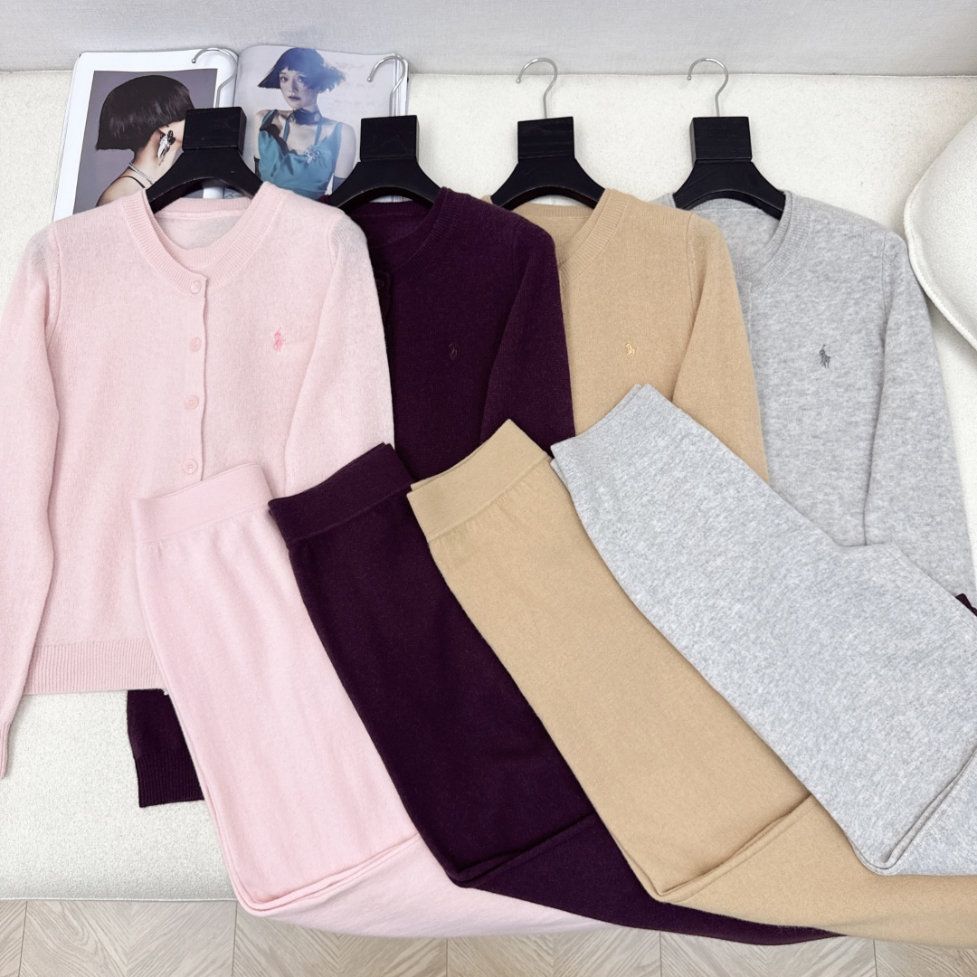Ralph Lauren Knit Set: Elegant Two-Piece Wool Sweater and Straight-Leg Pants 2 cmp i1759464618041 7316 0 0