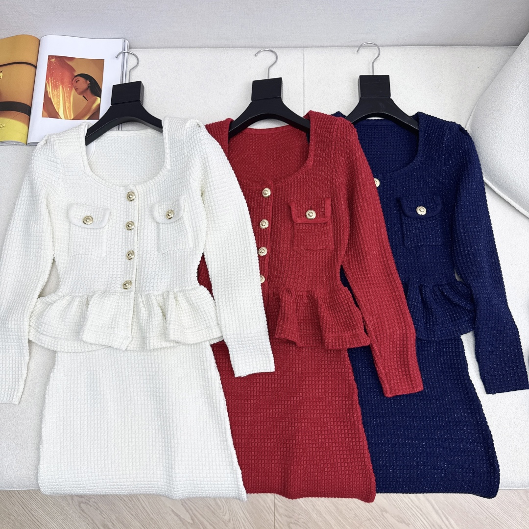 独家首发 SSs———秋冬最新款假两件做法包臀连衣裙 🖤修身款淑女裙子 真的超温柔 正式场合或者日常都可