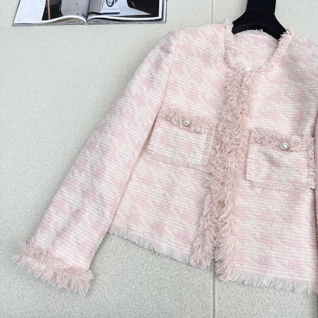 C家 25Ss————秋冬最新款小香风编织粗纺花呢流苏外套 🩷绝美高级编织面料实物超美 立体肌理感精致感