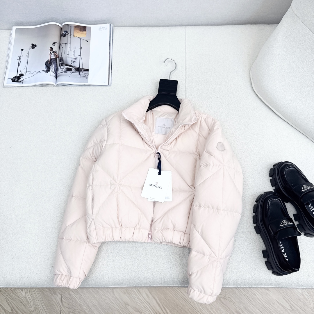 Diamond Quilted Padded Puffer JacketWhite Duck DownStylish and Warm 6 cmp i1759465227828 9757 0 4