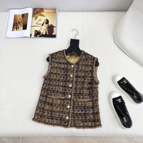Elegant Tweed Vest & Jacket Set with Braided Trim and Double C Buttons 1 Elegant Tweed Vest & Jacket Set with Braided Trim and Double C Buttons