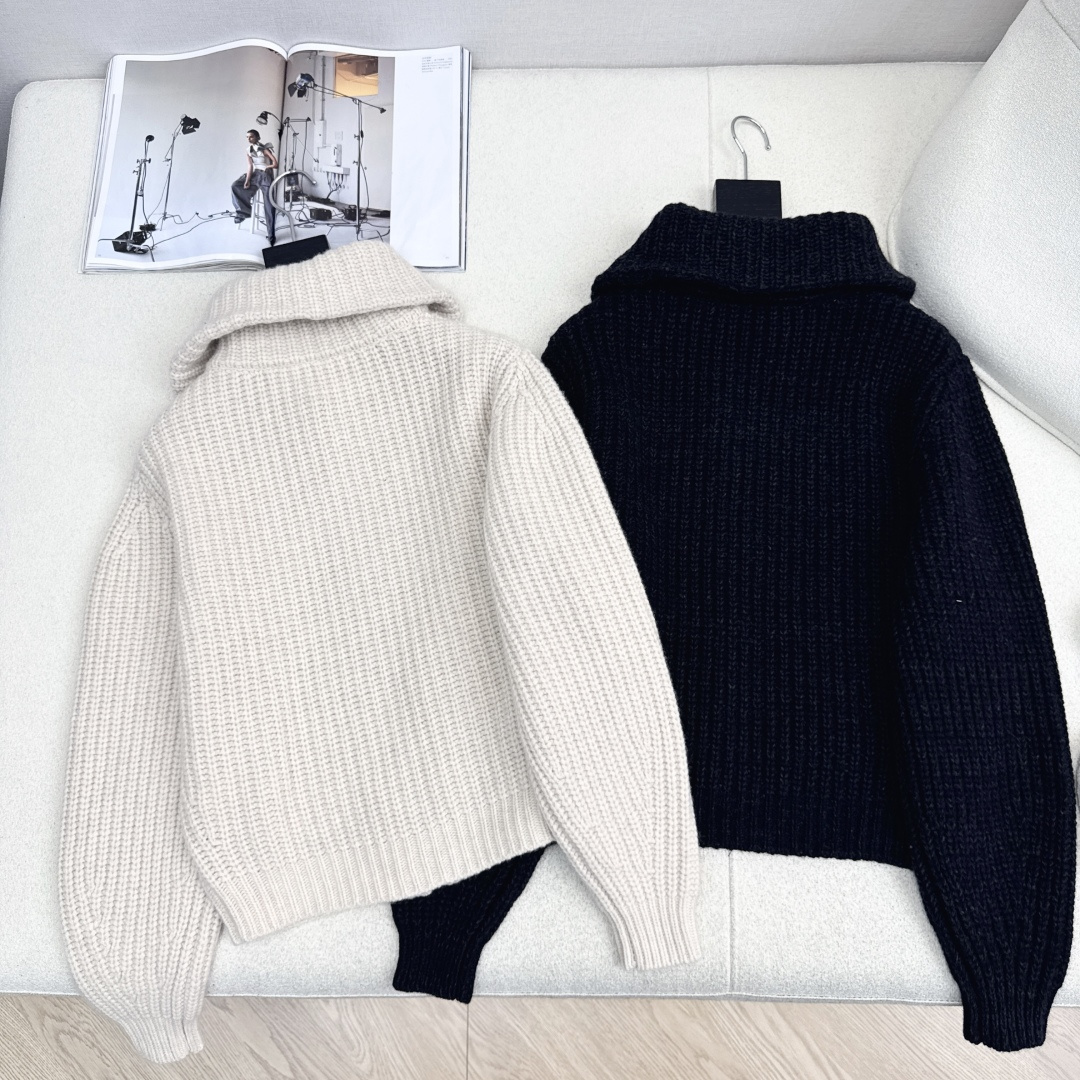 LM 25Ss————秋冬最新款高定羊绒拉链外套🖤秋冬时髦利落街头感 复古镰刀袖 重磅克重羊毛纱线 意大