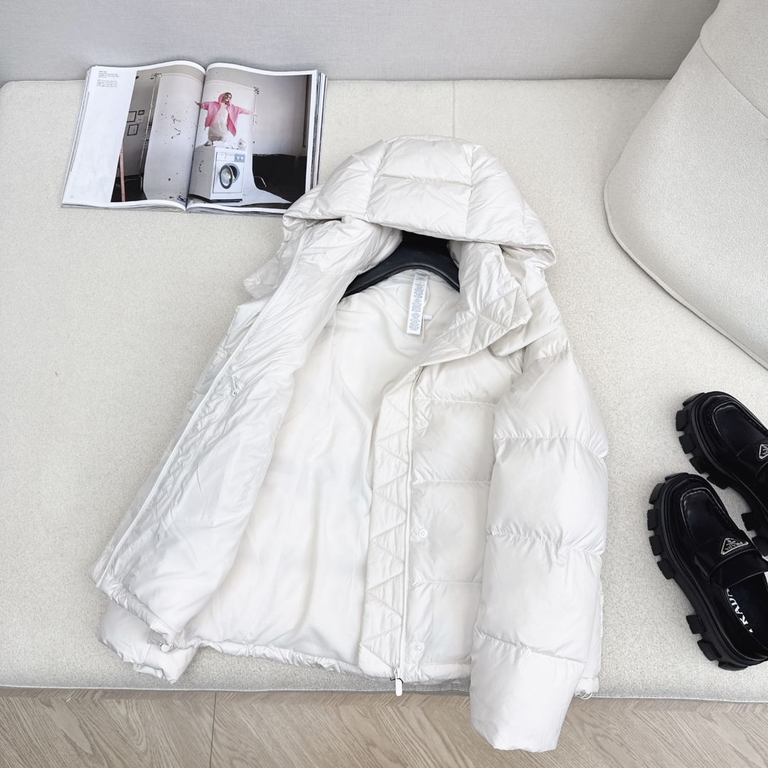 LULUL*MON Puffer Down Jacket: SoftMatte™, Detachable Hood, Multiple Pockets 8 cmp i1759552806811 9632 0 7
