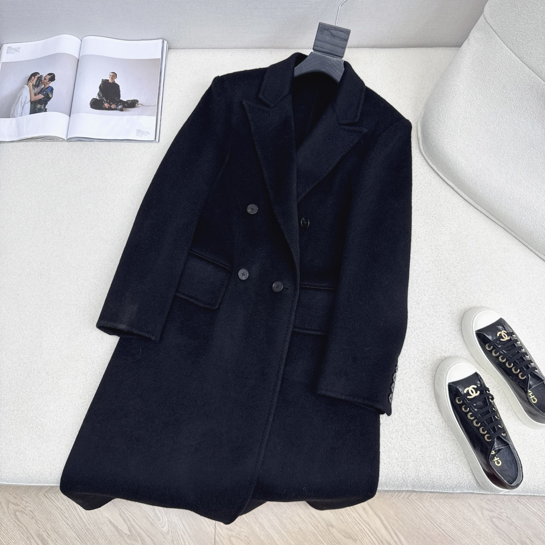 走路带风系列 Slp🆕 25Ss————秋冬最新款高级感长款大衣外套 🖤秋冬的必备款 双面尼羊毛面料很厚