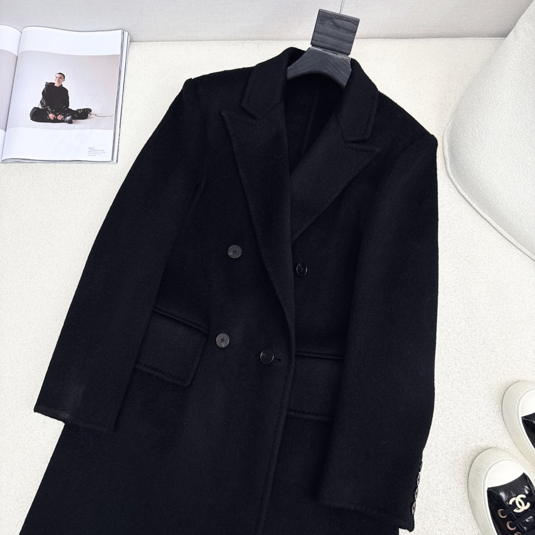 走路带风系列 Slp🆕 25Ss————秋冬最新款高级感长款大衣外套 🖤秋冬的必备款 双面尼羊毛面料很厚