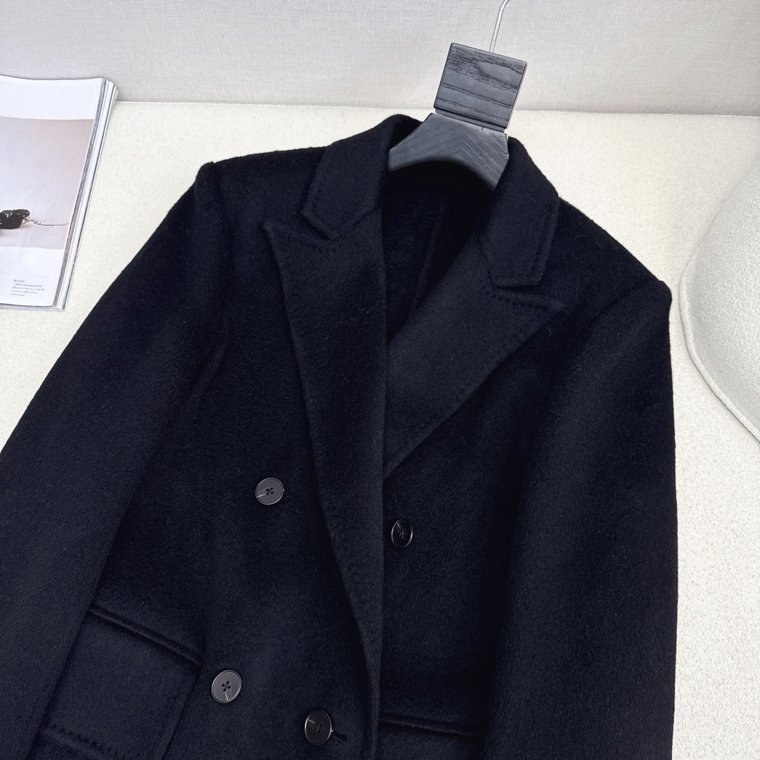 走路带风系列 Slp🆕 25Ss————秋冬最新款高级感长款大衣外套 🖤秋冬的必备款 双面尼羊毛面料很厚