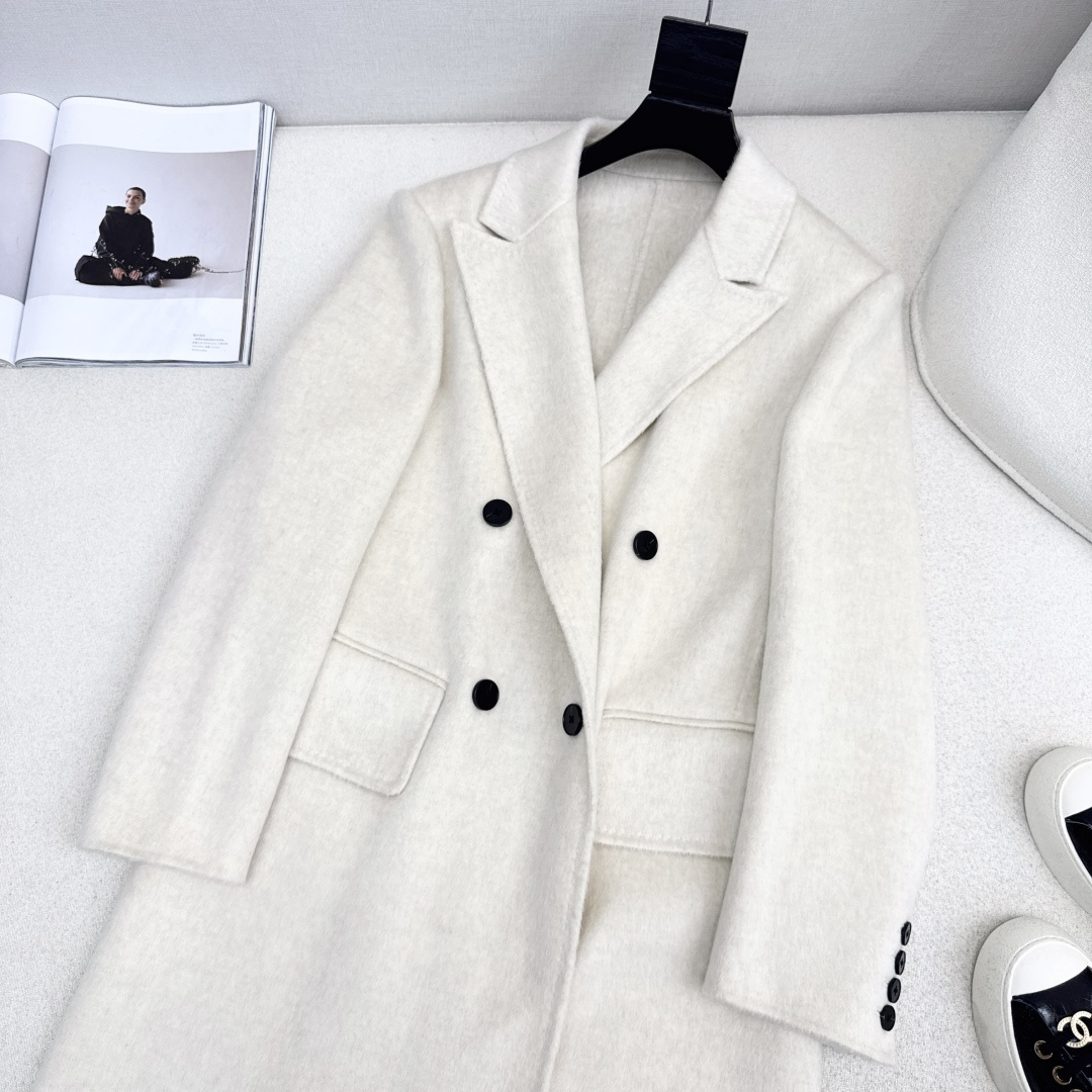 走路带风系列 Slp🆕 25Ss————秋冬最新款高级感长款大衣外套 🖤秋冬的必备款 双面尼羊毛面料很厚