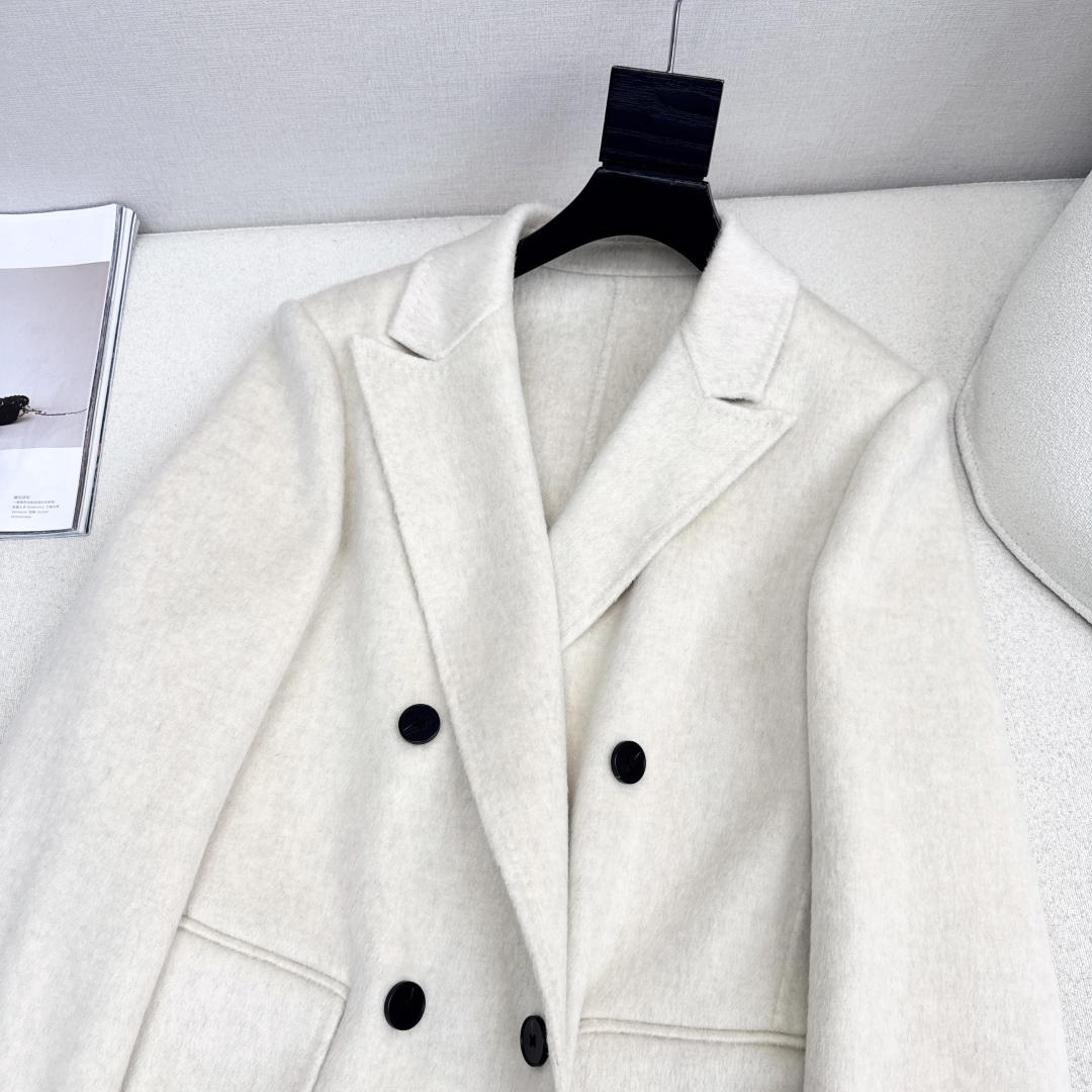 走路带风系列 Slp🆕 25Ss————秋冬最新款高级感长款大衣外套 🖤秋冬的必备款 双面尼羊毛面料很厚