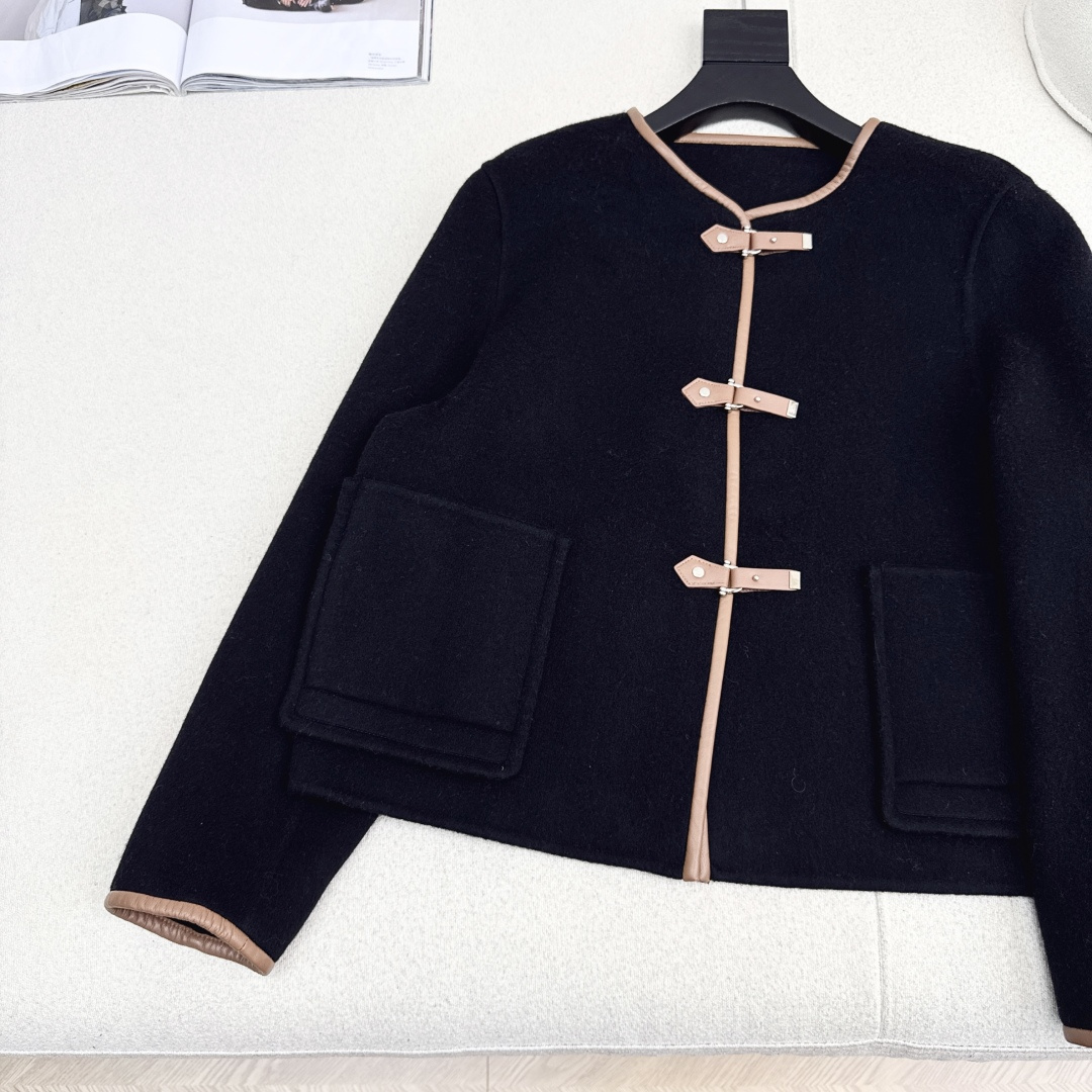 Her 25Ss————秋冬最新款双面羊绒短款大衣🤎高级百搭系列 定制双面logo羊毛羊绒材质手感软糯细