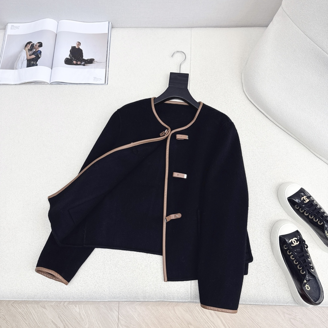 Her 25Ss————秋冬最新款双面羊绒短款大衣🤎高级百搭系列 定制双面logo羊毛羊绒材质手感软糯细