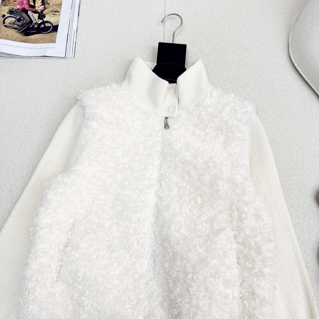 独家款～lp🆕 25Ss————秋冬最新款立领针织拼接羽绒服🤍定制绵羊毛面料+羊毛针织面料+90白鹅绒填