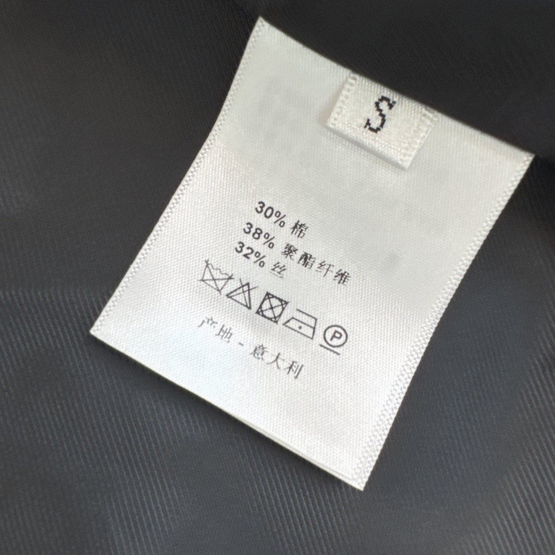 独家首发 爆单系列款 CD 25Ss———最新款满D提花连帽短款夹克外套 🩶四个工装大口袋～～背面log