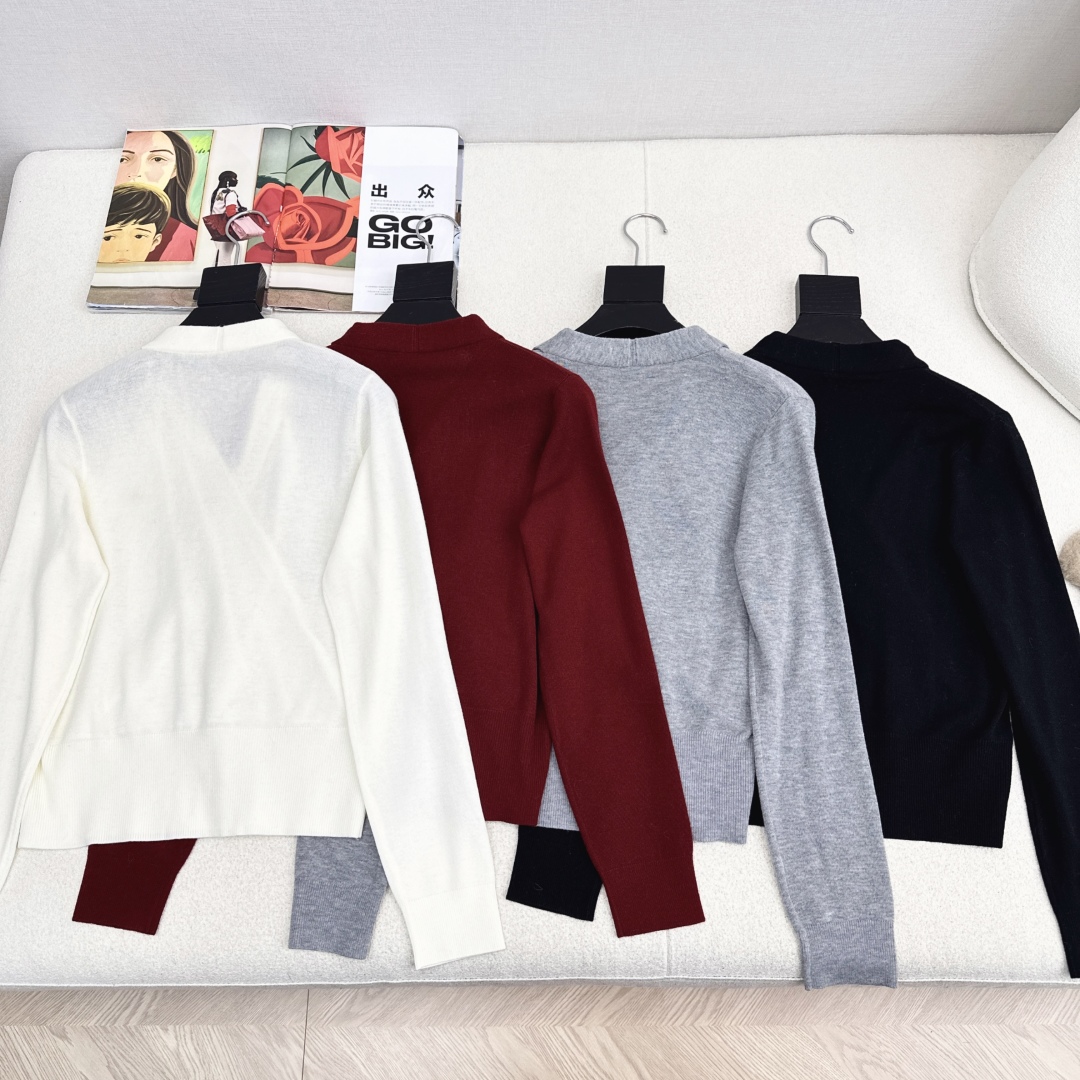 Women's V-Neck Wool Blend Knit Top - Slim Fit, Comfortable Layering 9 cmp i1761502551055 8685 0 7