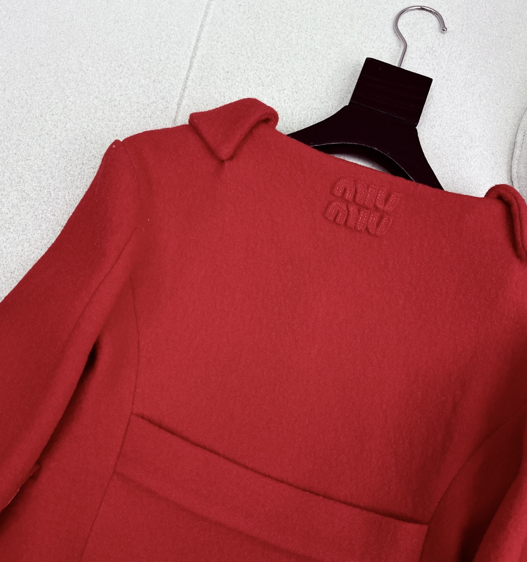 特价🉐️一套❗️现货齐码❗️不退不换❗️缪系复古法式穿搭 Miu 25Ss————秋冬最新款千金风毛呢套