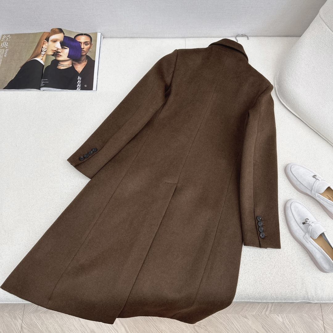 特价🉐️ ❗️现货齐码❗️不退不换❗️时髦复古～lp🆕 25Ss————秋冬最新款双排扣羊毛呢大衣外套🤎
