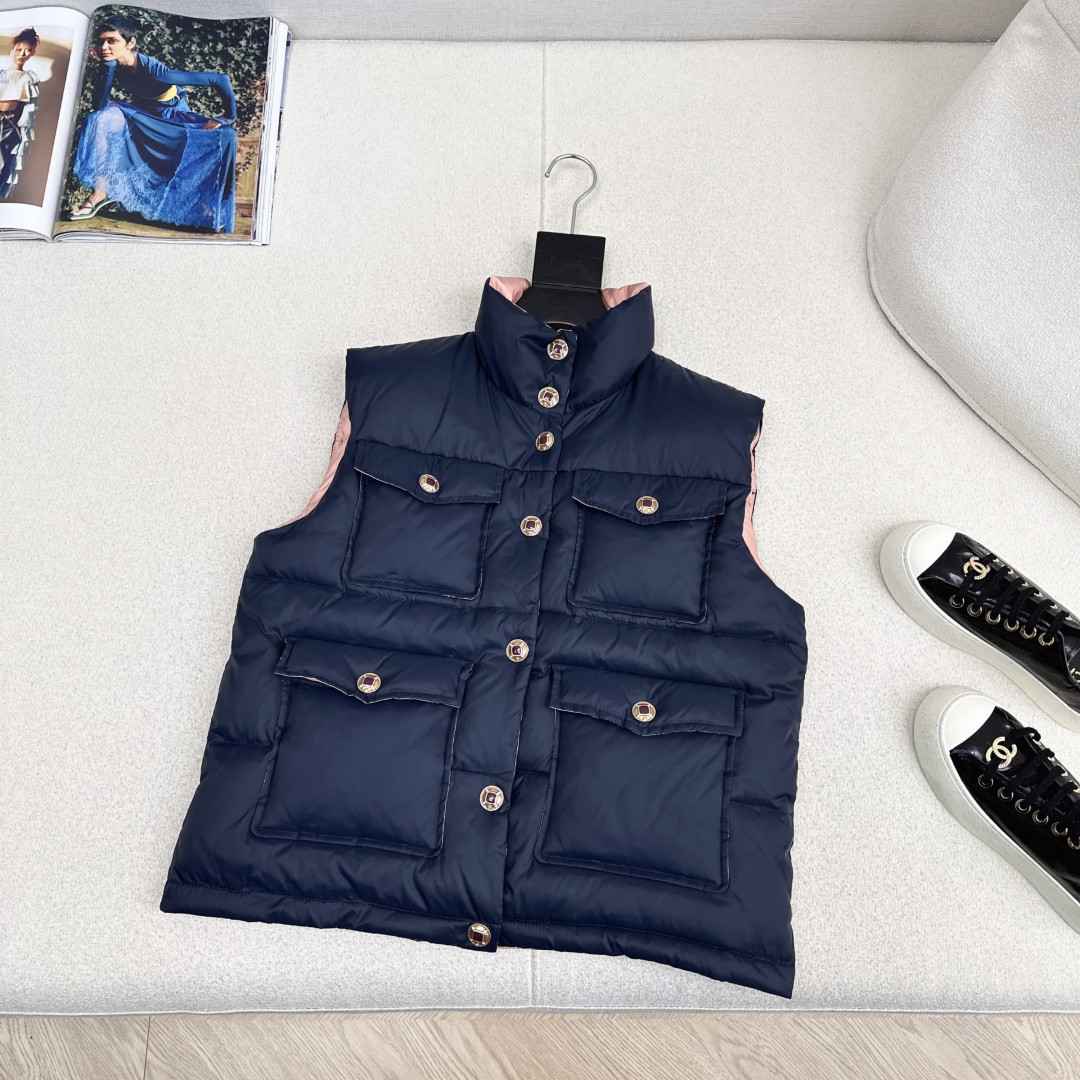 特价🉐️❗️SM❗️不退不换❗️爆单款推荐 C家 25Ss————秋冬最新款滑雪系列立领羽绒马甲外套🖤国